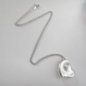 Tiffany & Co. Elsa Peretti Full Heart Pendant Necklace Sterling Silver 24" Chain